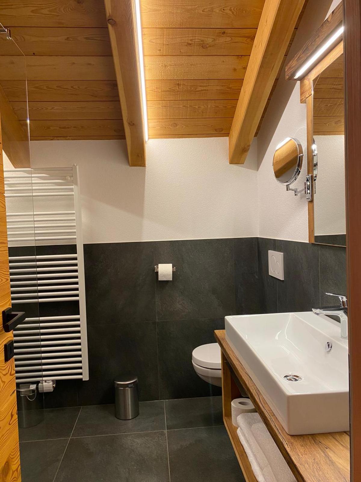 Tischlerhof Alpine Living Apartment San Giacomo  Luaran gambar
